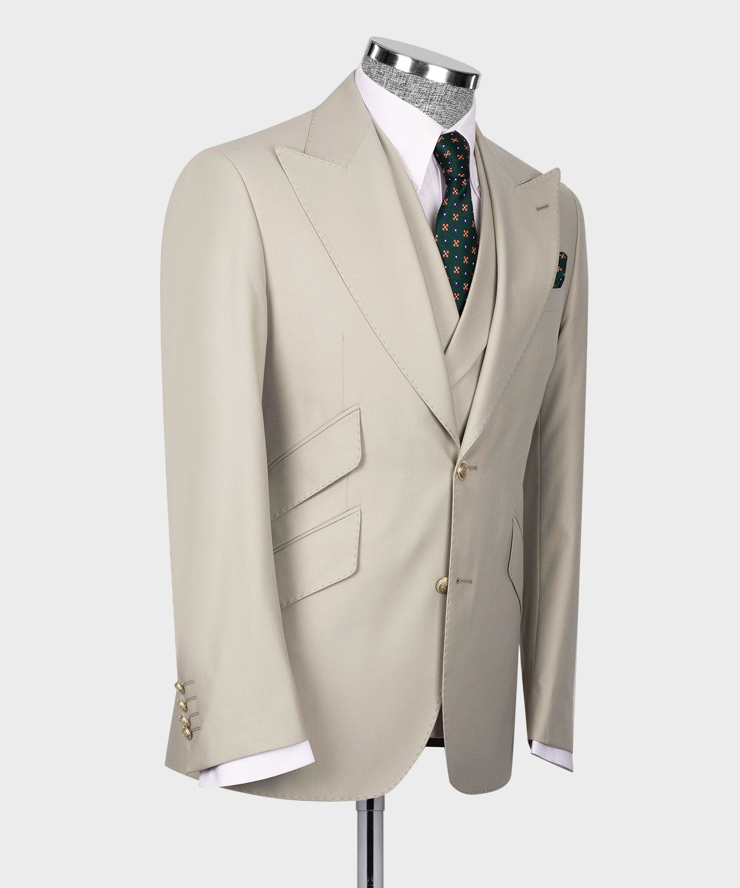 Big size suit with three pieces