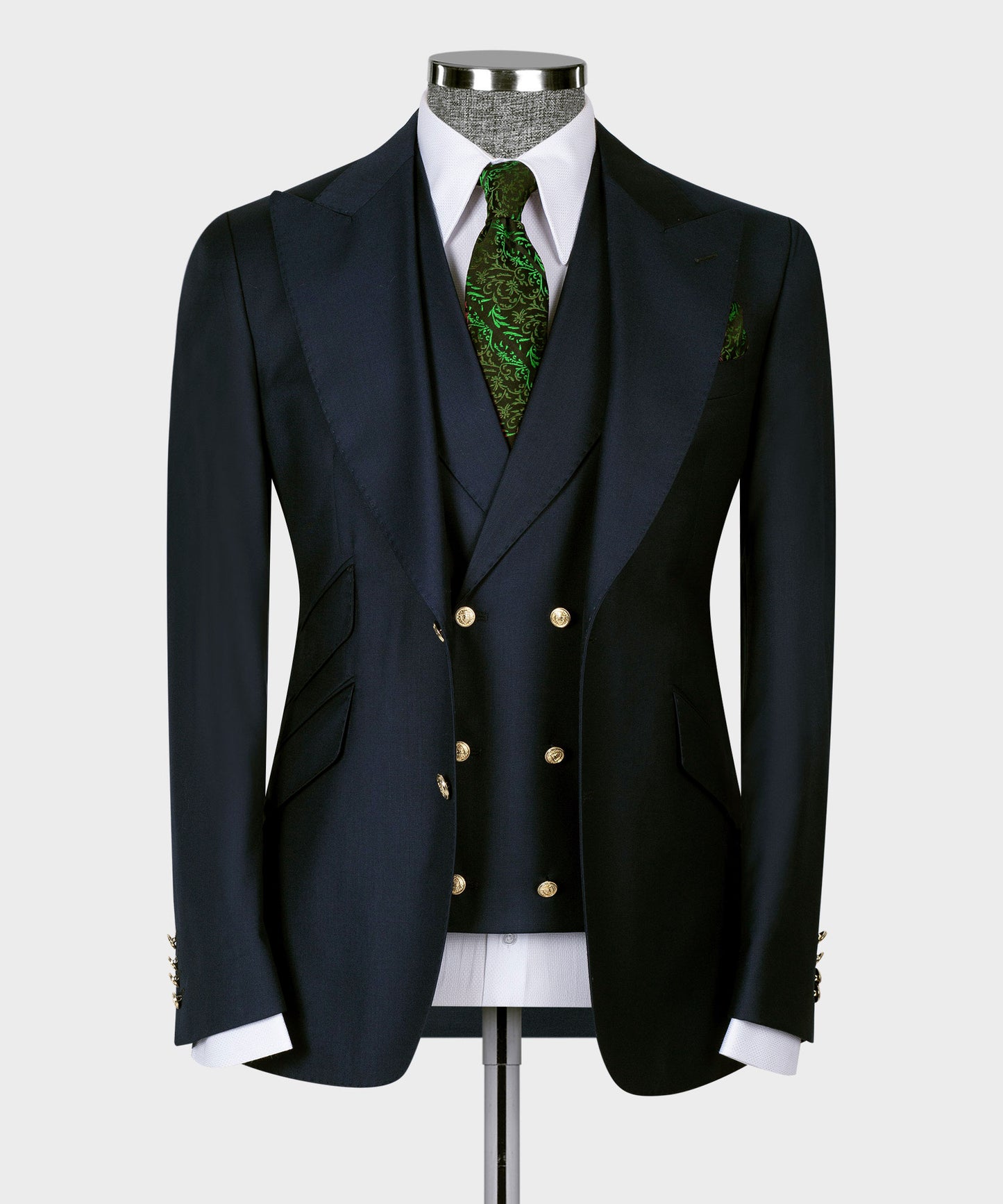Big size suit with three pieces