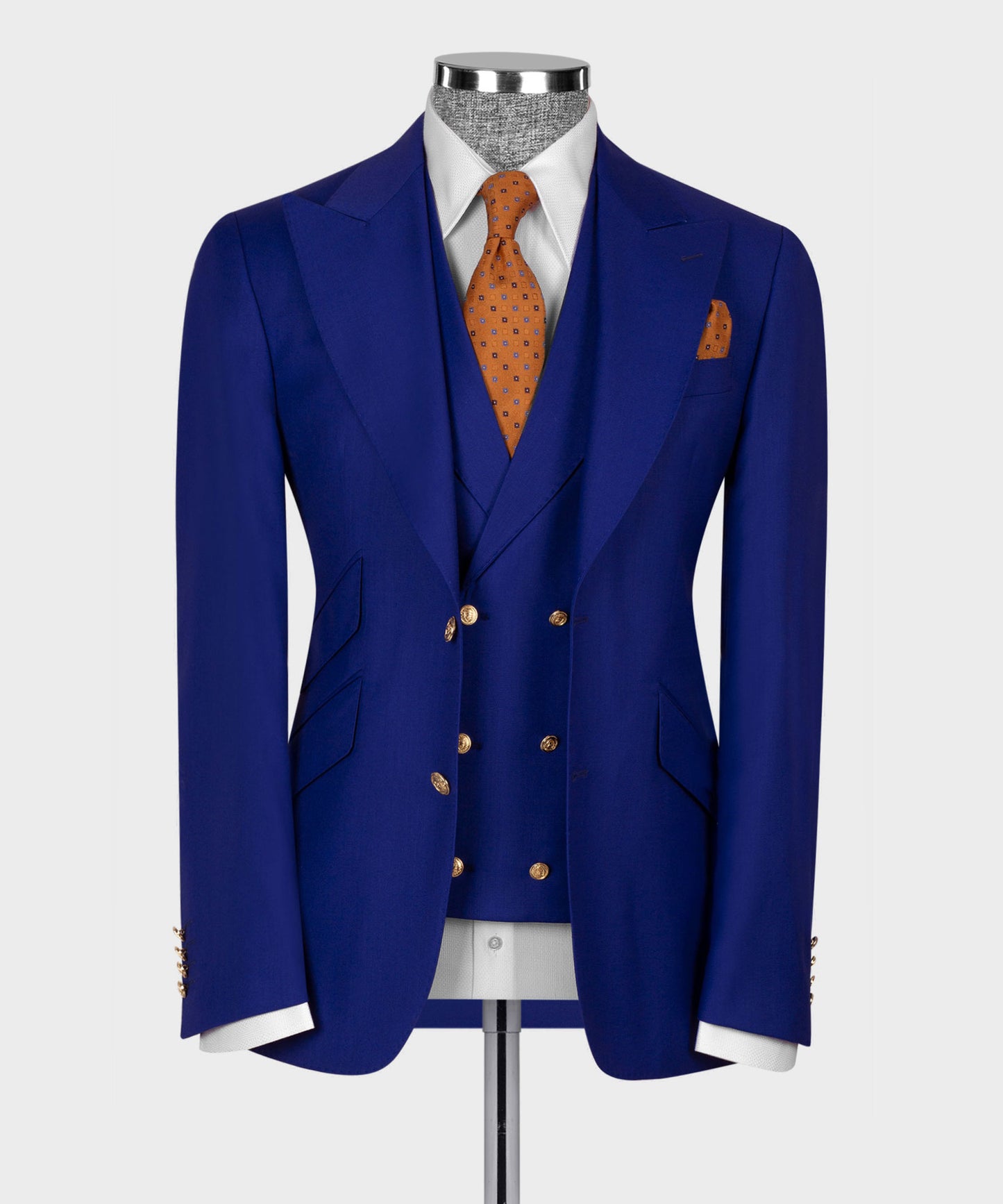 Big size suit with three pieces