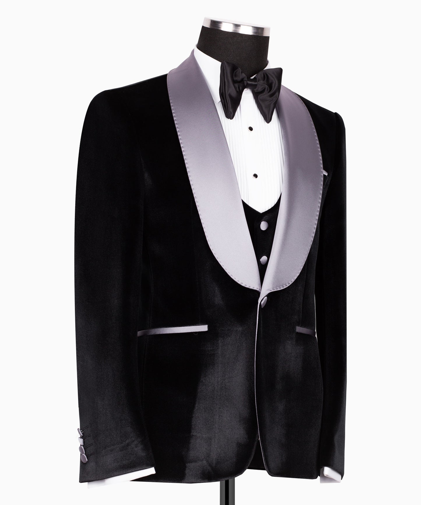 Velvet tuxedo with belt