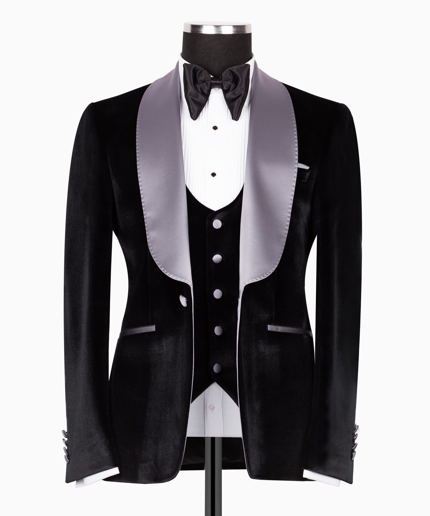 Velvet tuxedo with belt