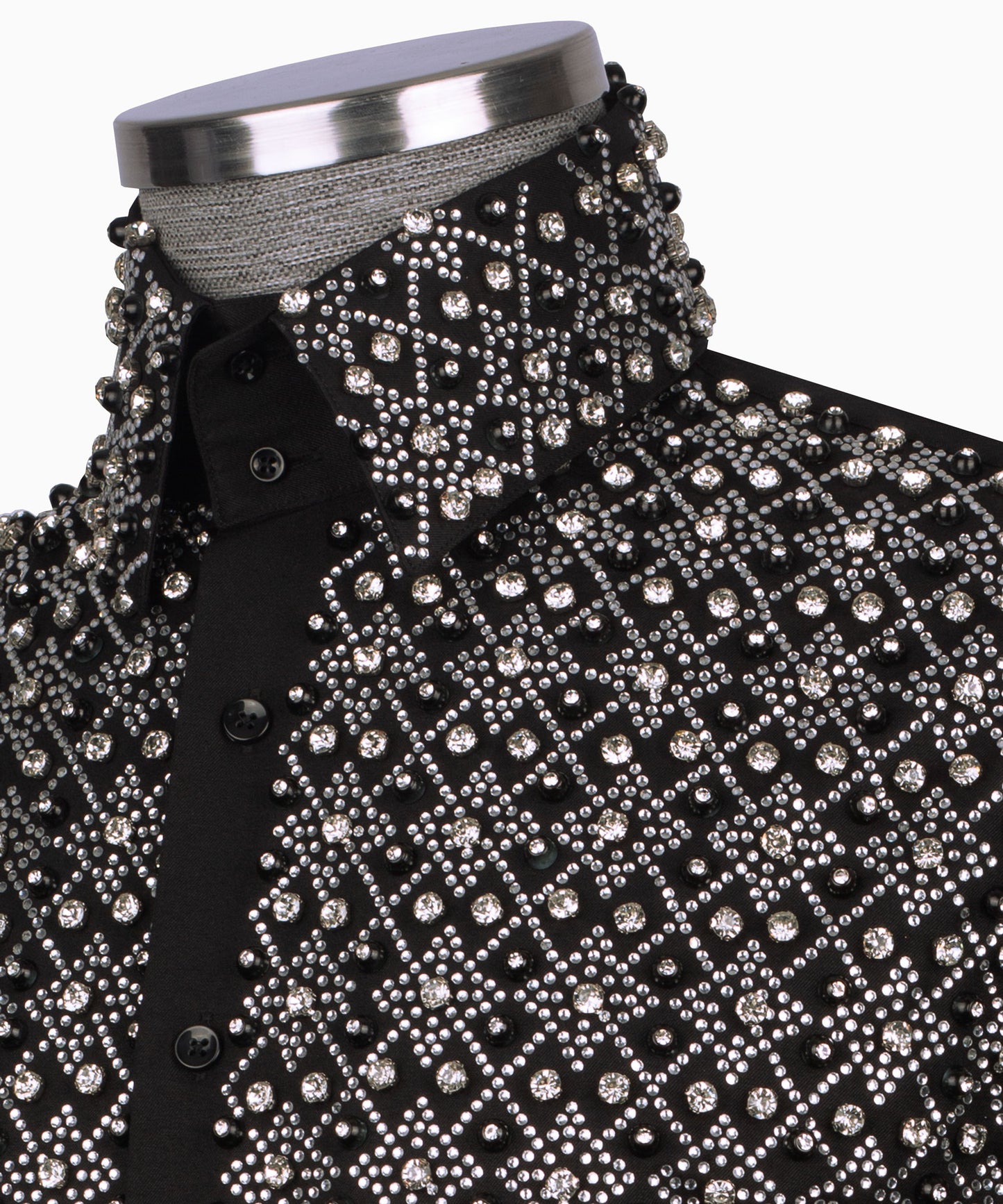 Embroidered shirt