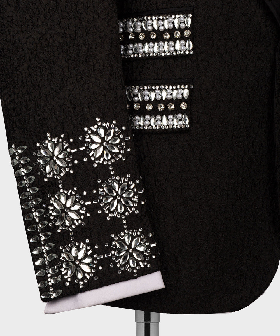 Silver stone embroidered tuxedo