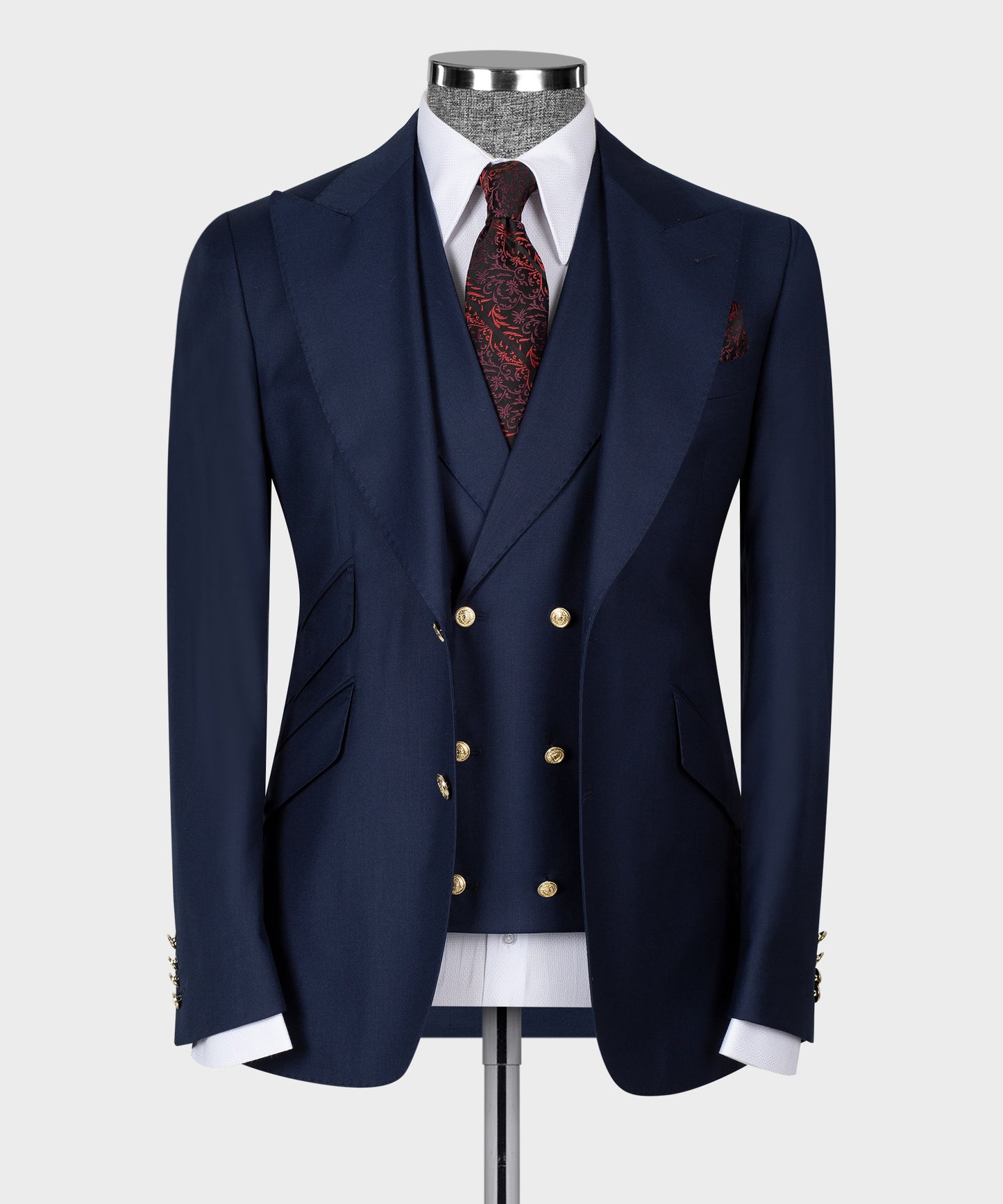 Big size suit with three pieces