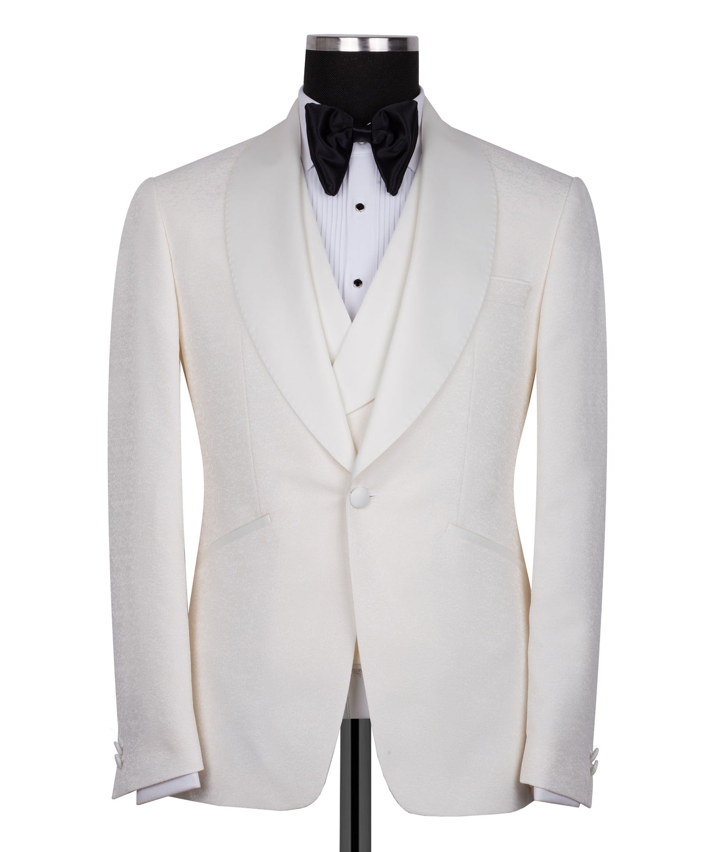 Shawl collar cream tuxedo