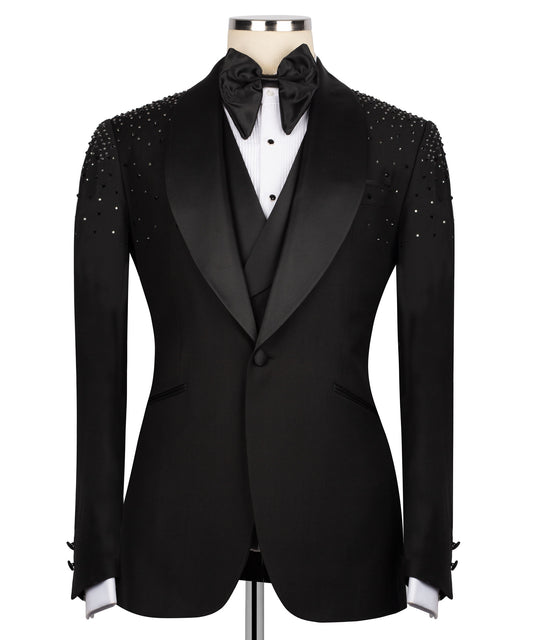Shoulder stone work tuxedo