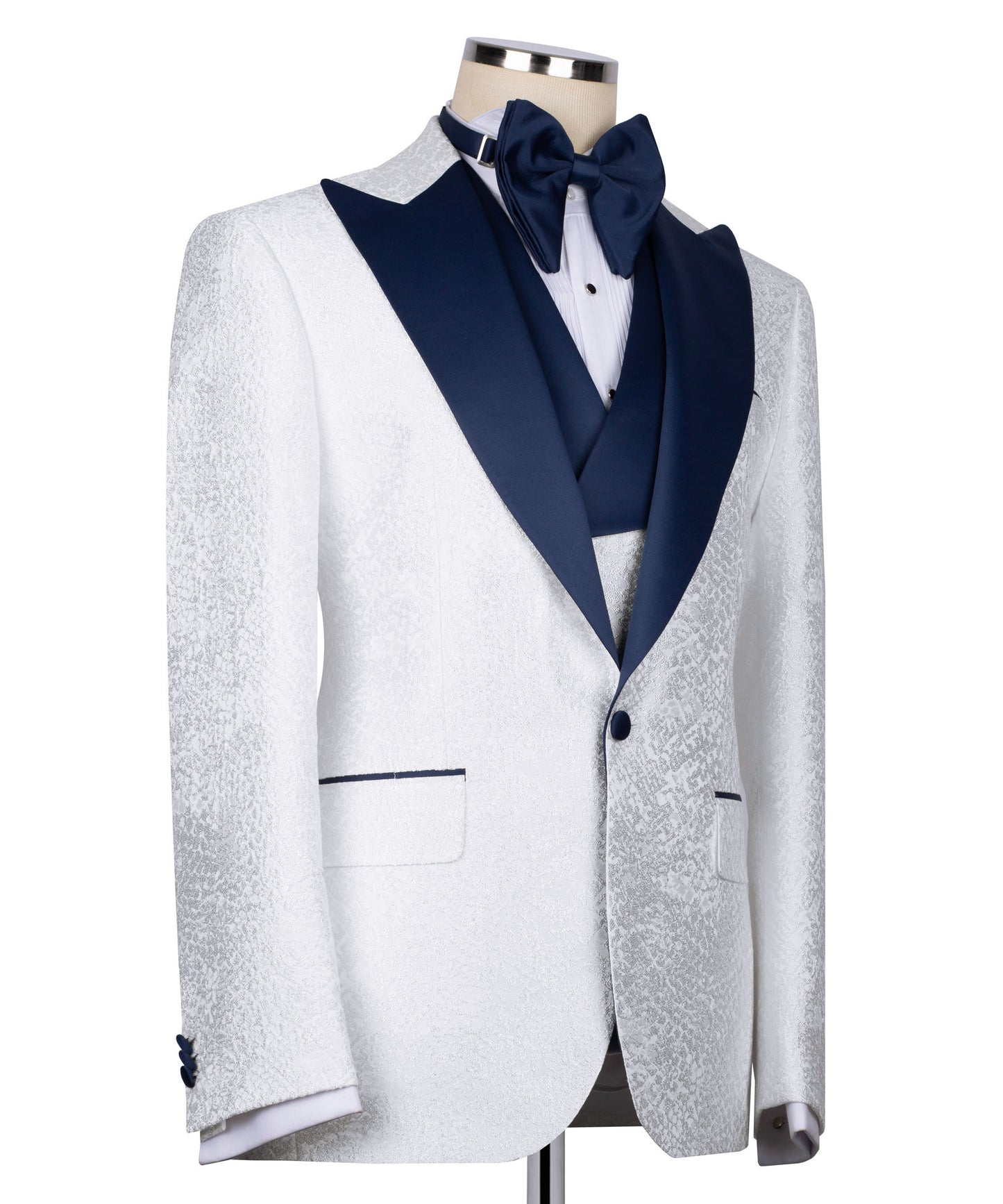 Navyblue collar white tuxedo